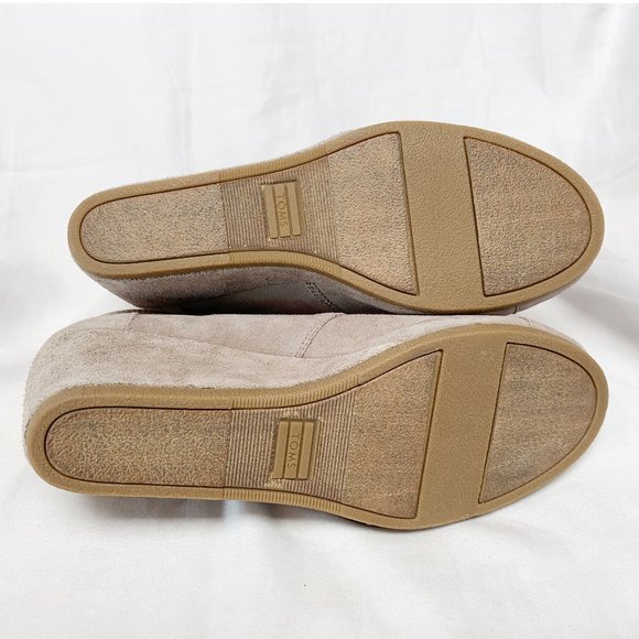 Toms Desert Wedge Suede Bootie - Taupe - Picture 8 of 8